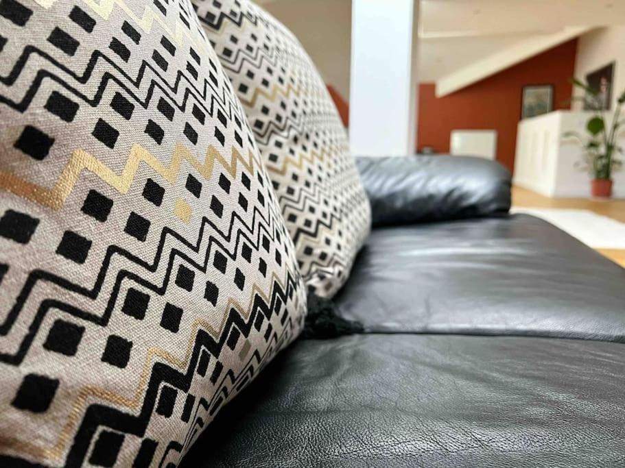 Le Triplex Terracotta Apartment