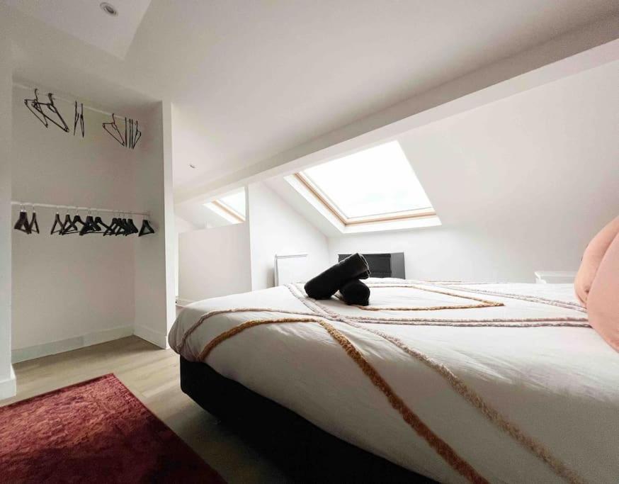Le Triplex Terracotta Apartment